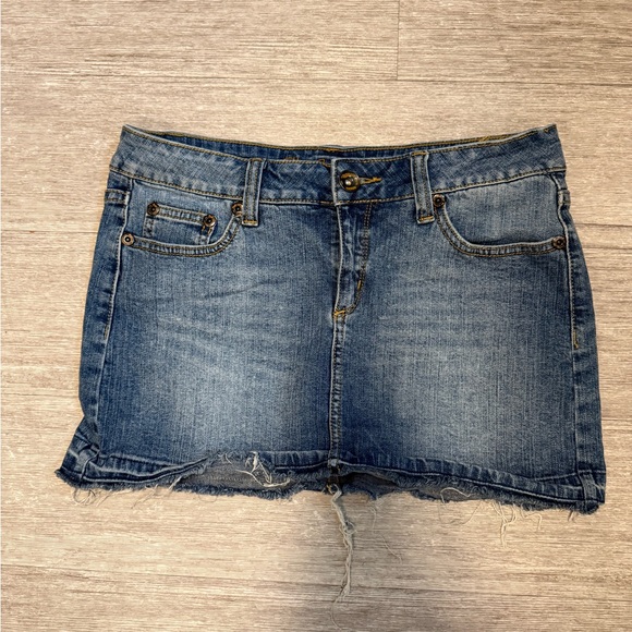 Highway Jeans Dresses & Skirts - Highway Jeans Y2K Medium Wash Denim Mini Skirt